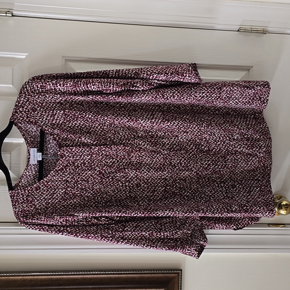 LIZ CLAIBORNE WOMEN'S BURGUNDY & BLACK PULLOVER TUNIC TOP SIZE LARGE - Picture 3 of 14